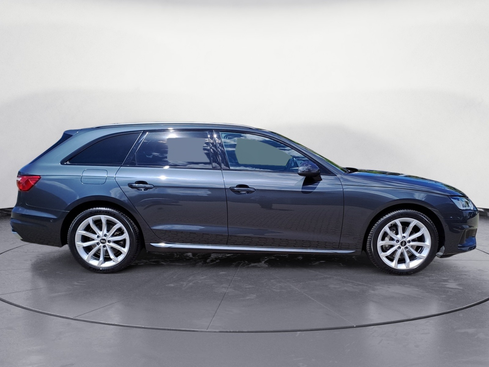 Audi - A4 Avant 40 TDI quattro S tronic advanced