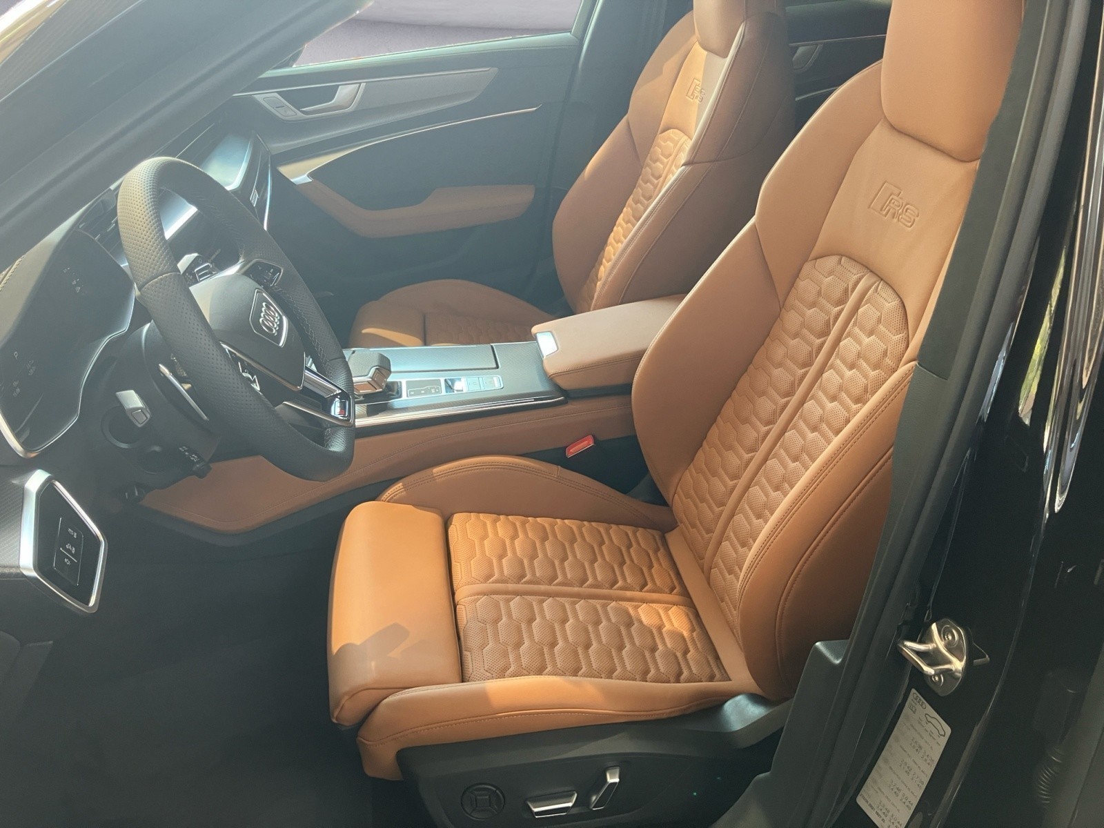 Audi - RS 6 Avant performance 463(630) kW( PS) tiptronic