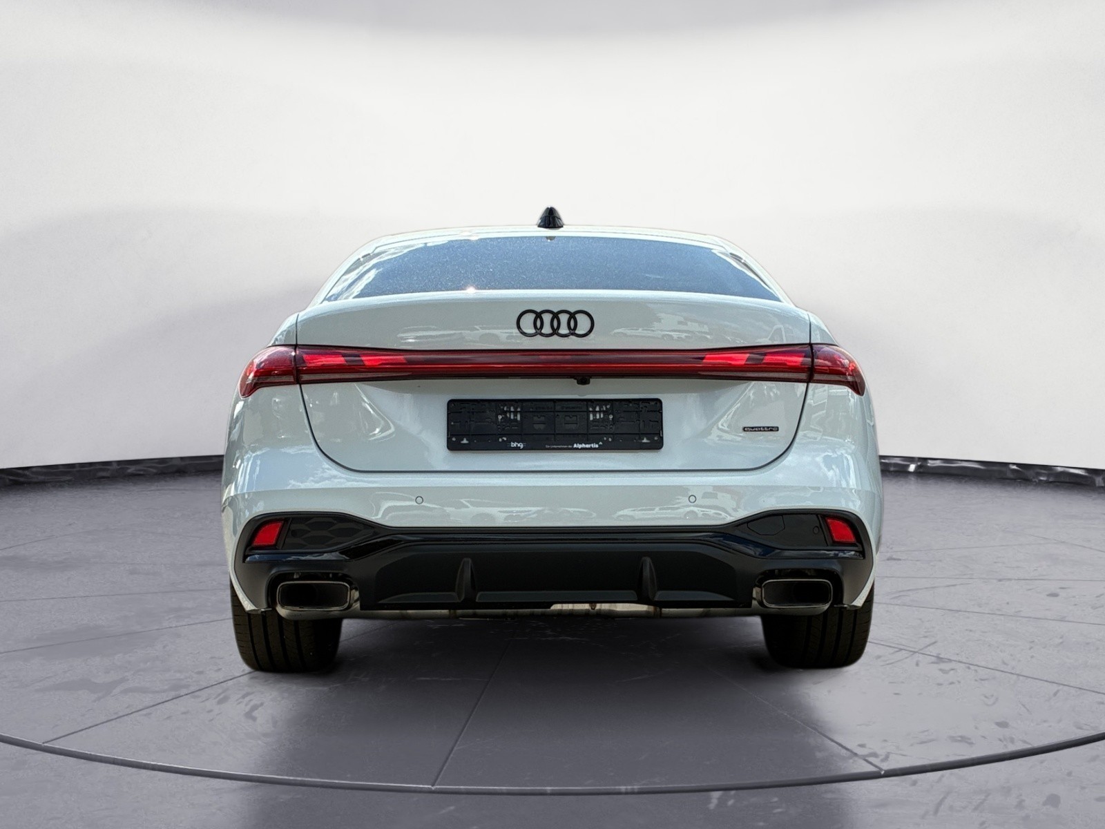Audi - A5 Limousine e-hybrid quattro S tronic