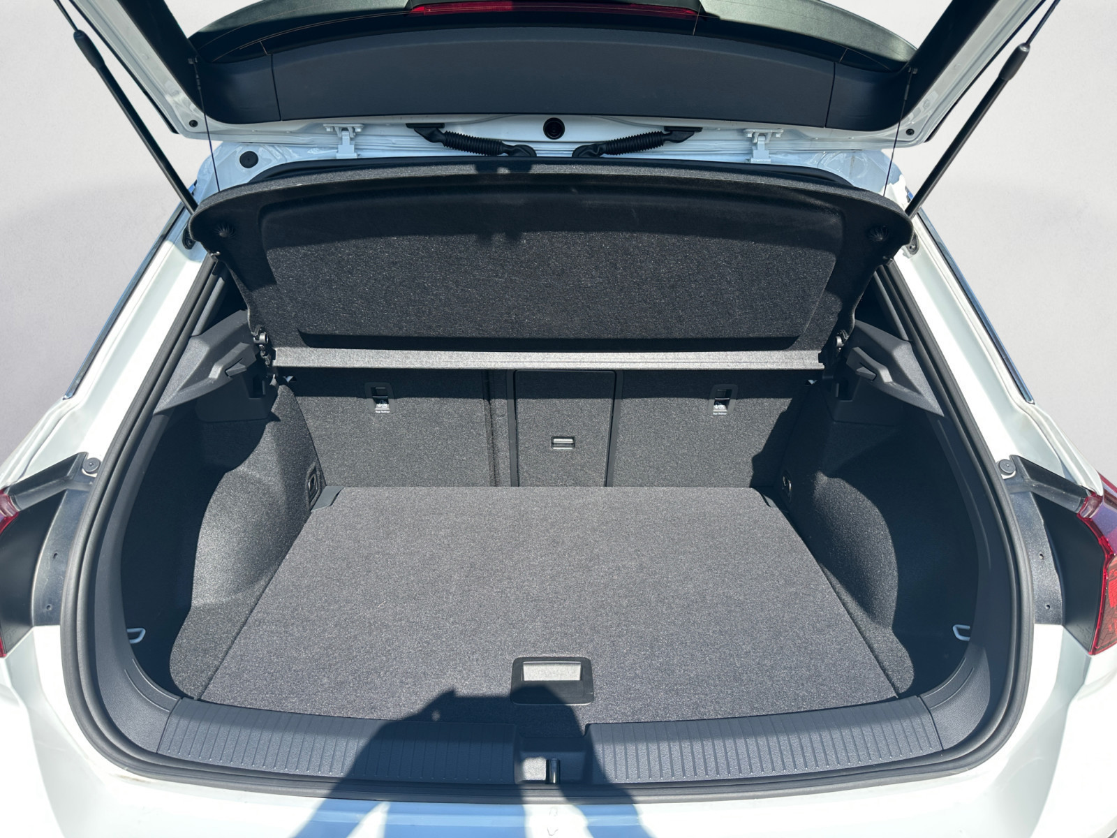 Volkswagen - T-Roc R-Line 1.5 TSI