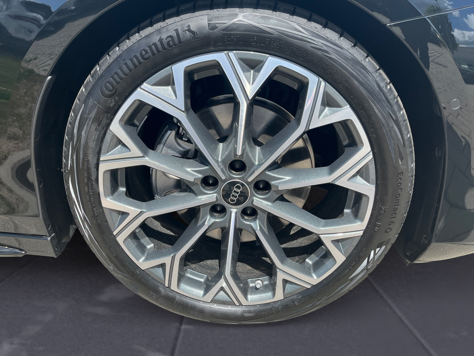 Audi - A6 Avant