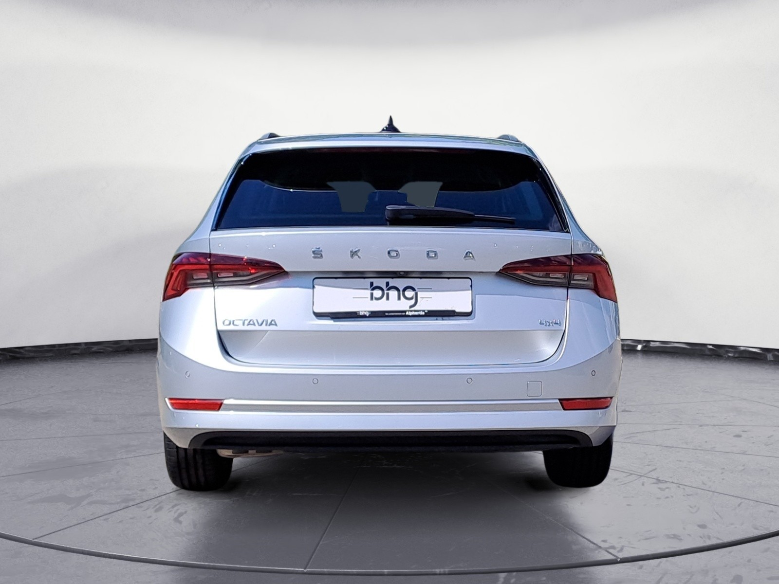 Skoda - Octavia Combi 2.0 TDI DSG 4x4 Clever