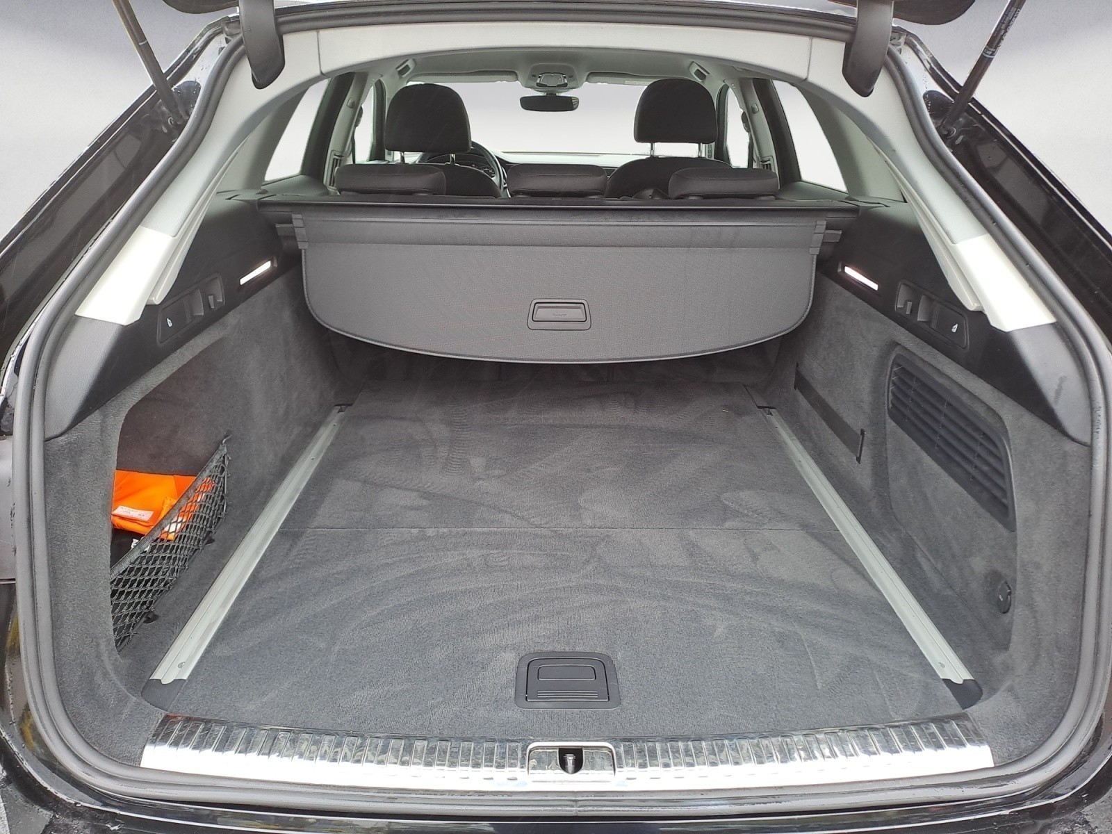 Audi - A6 Avant 40 TDI 150(204) kW(PS) S t