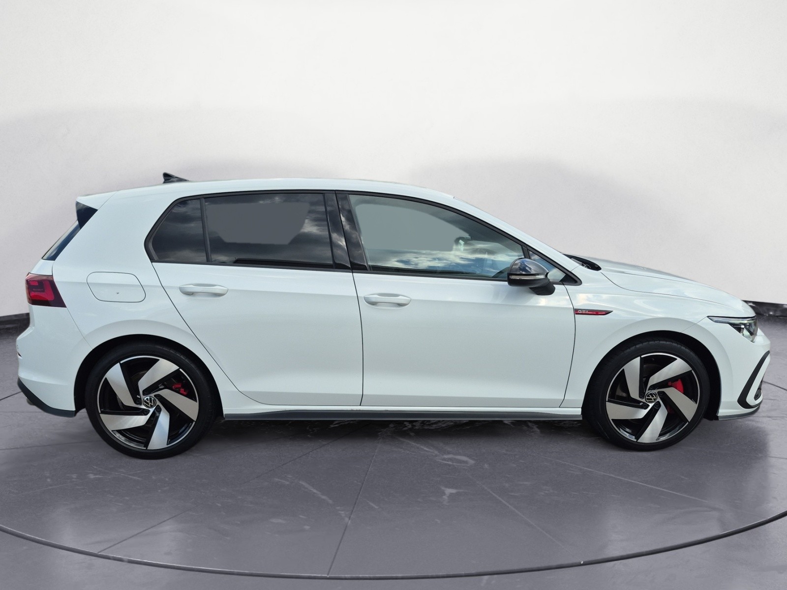 Volkswagen - Golf GTI 2.0 TSI DSG