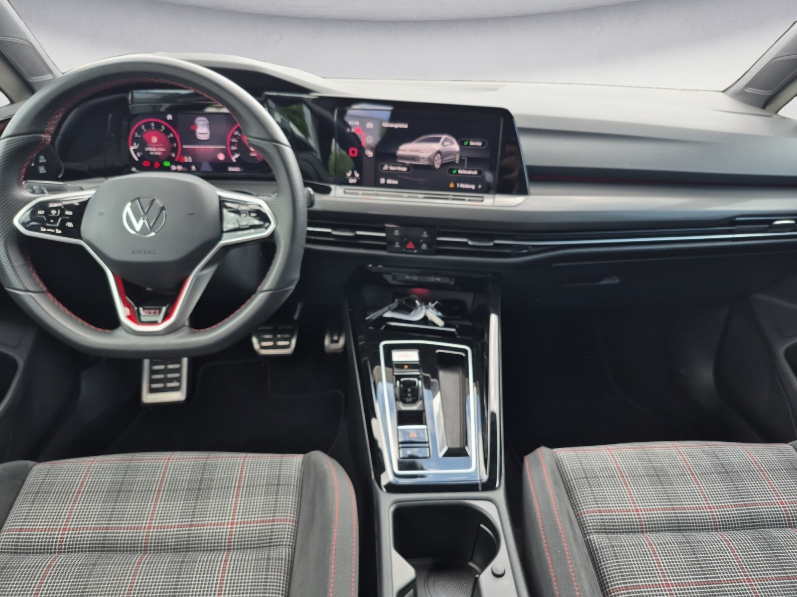 Volkswagen - Golf GTI 2.0 TSI DSG