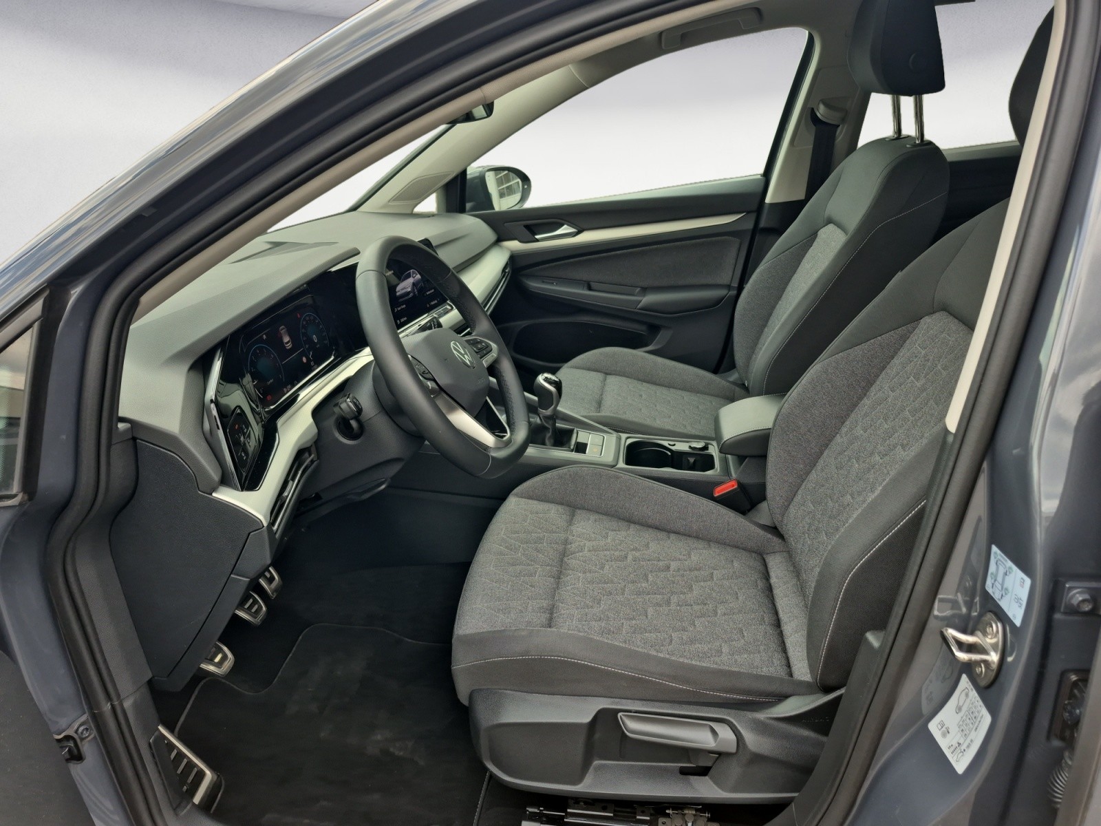 Volkswagen - Golf 1.5 TSI Life