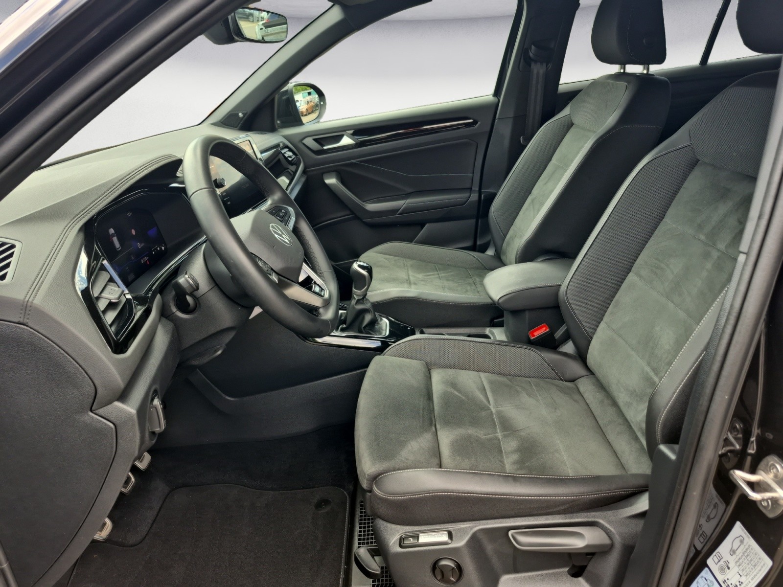 Volkswagen - T-Roc 1.0 TSI OPF R-Line