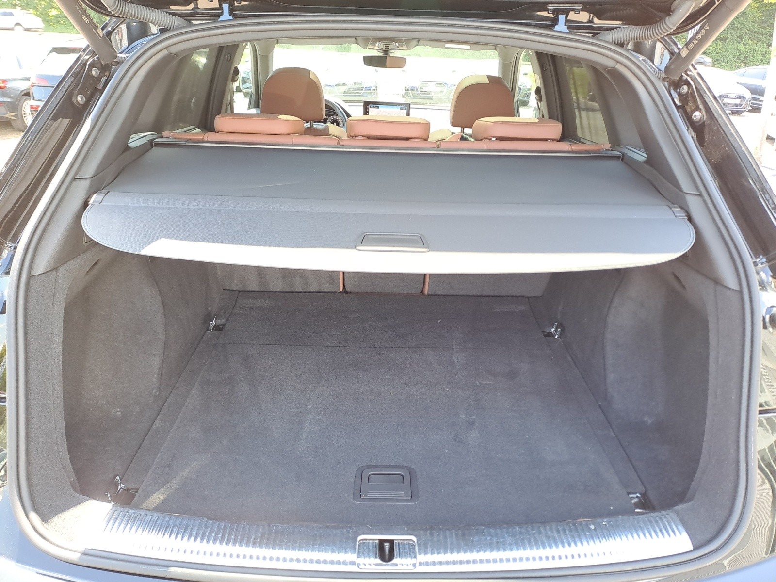 Audi - Q5 40 TDI quattro S tronic S line