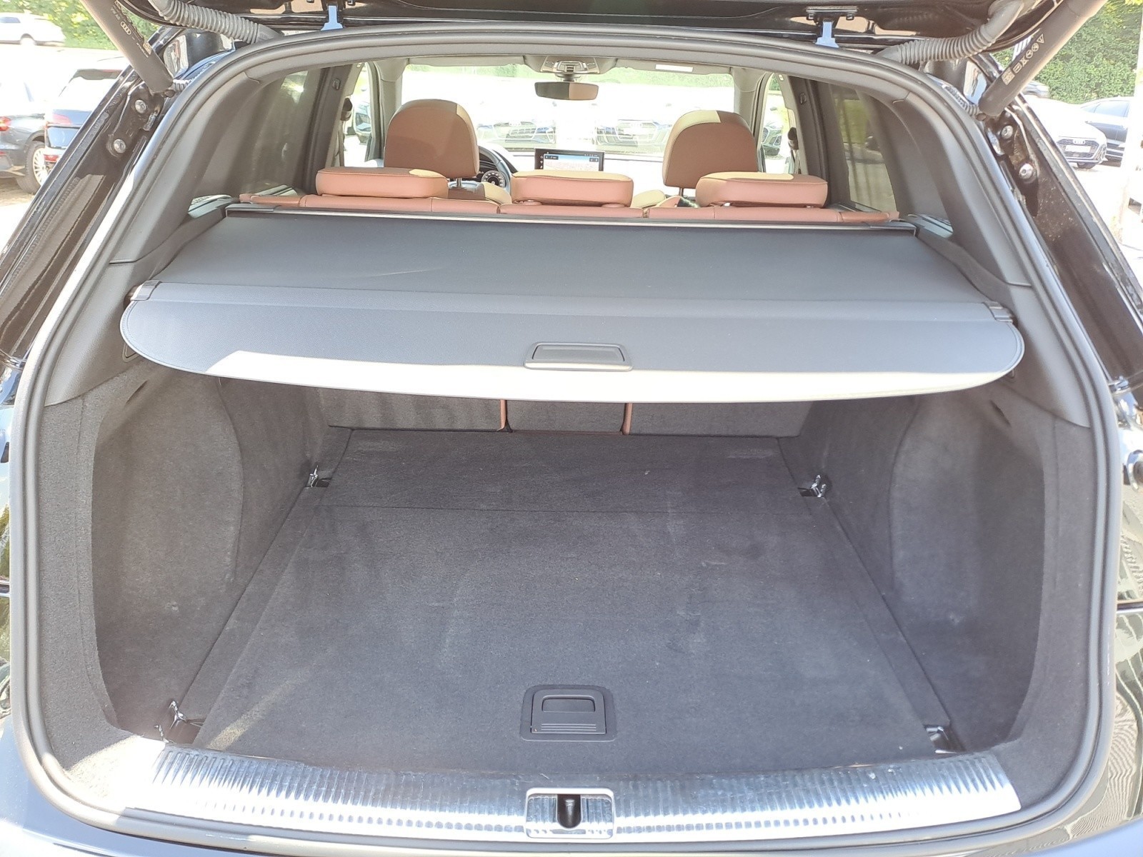 Audi - Q5 40 TDI quattro S tronic S line