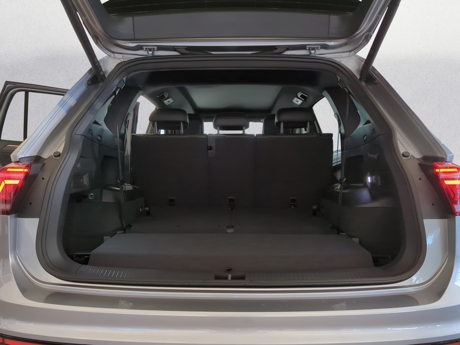 Volkswagen - Tiguan Allspace