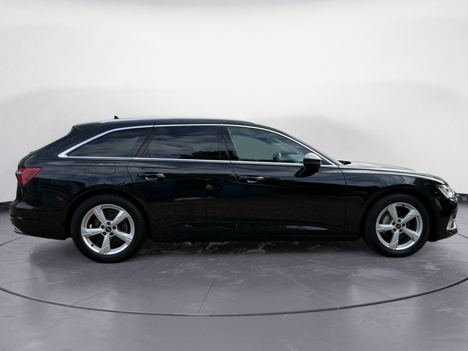 Audi - A6 Avant 40 TDI quattro S tronic advanced