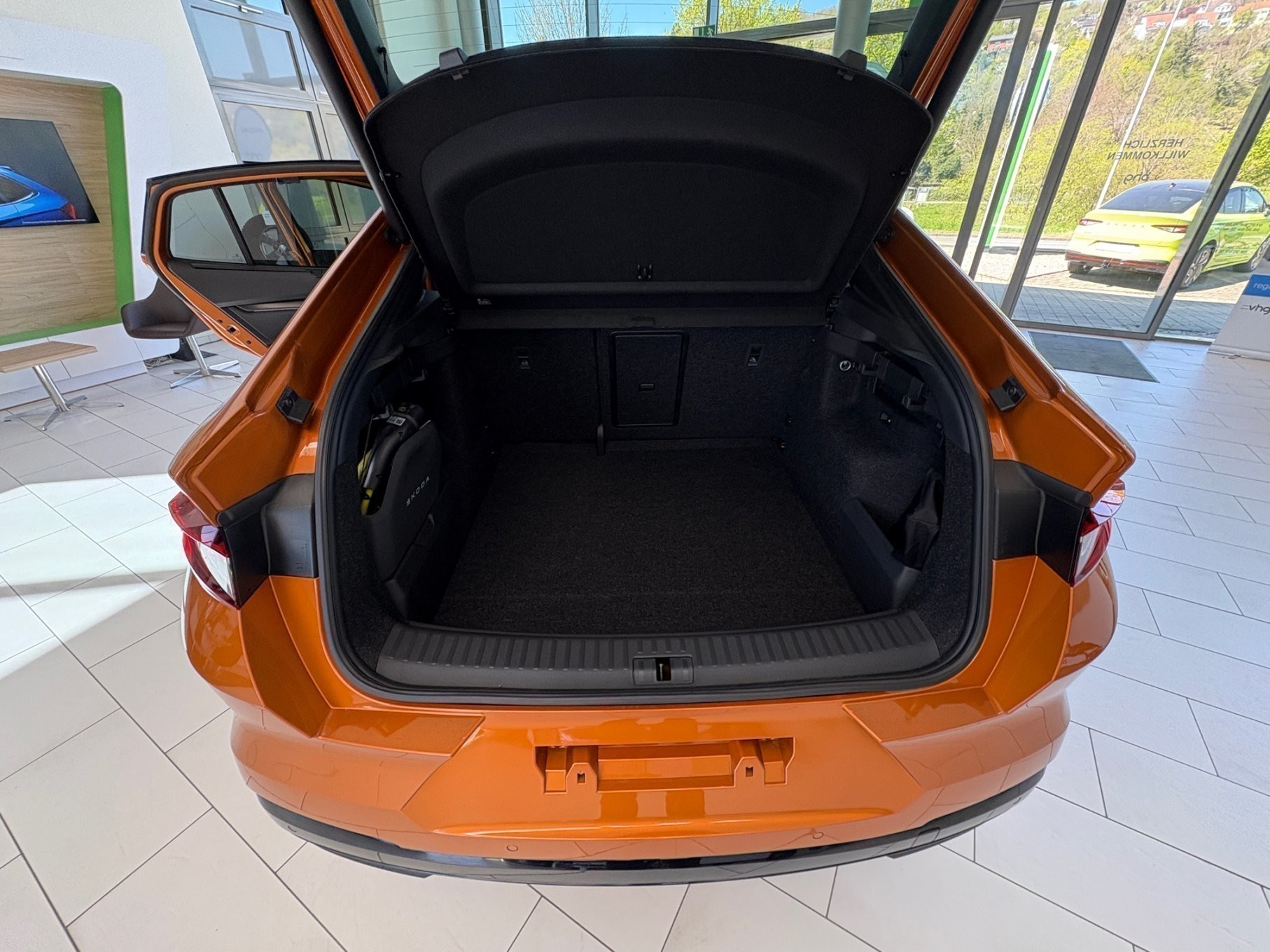 Skoda - Enyaq Coupe 85 Sportline h Batterie Elektromotor  1-Gang-Automatik