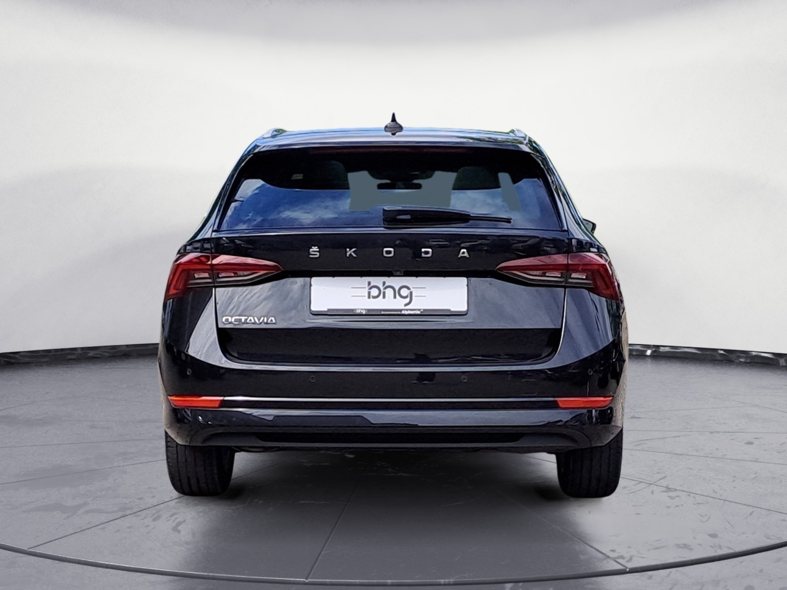 Skoda - Octavia Combi 2.0 TDI DSG STYLE