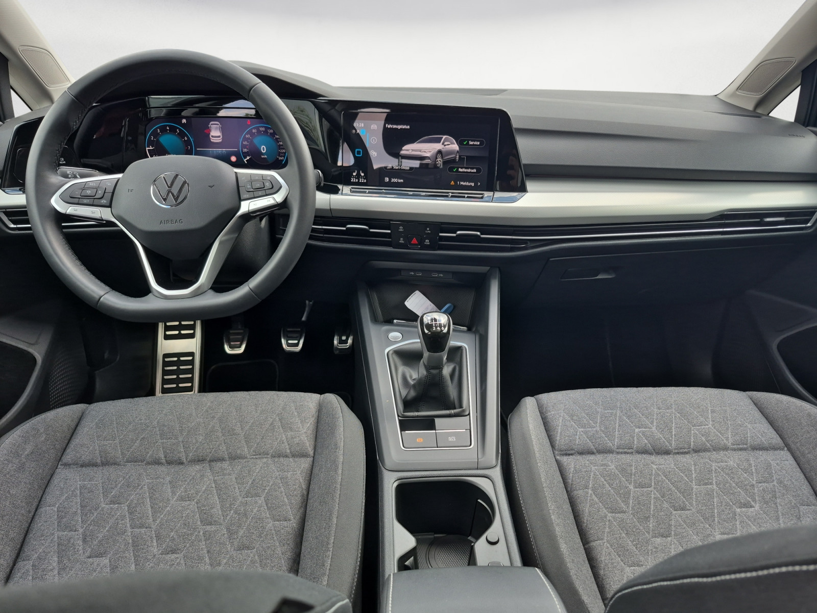 Volkswagen - Golf 1.5 TSI Life