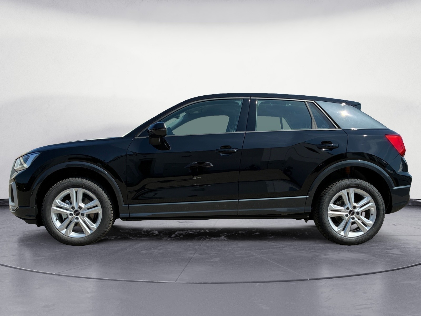 Audi - Q2