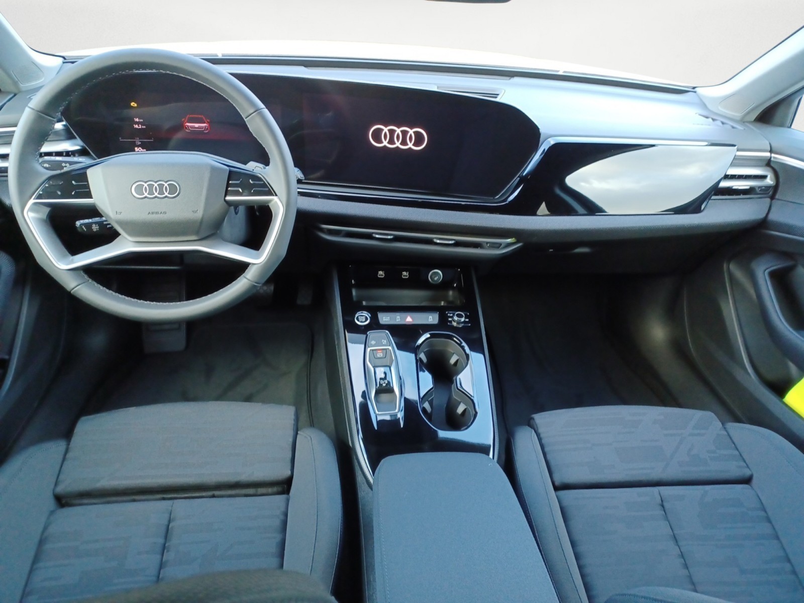 Audi - A5 Avant TFSI S tronic