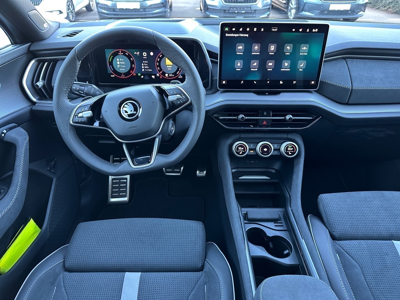 Skoda - Kodiaq Sportline 1,5 TSI iV Pano AHK Canton