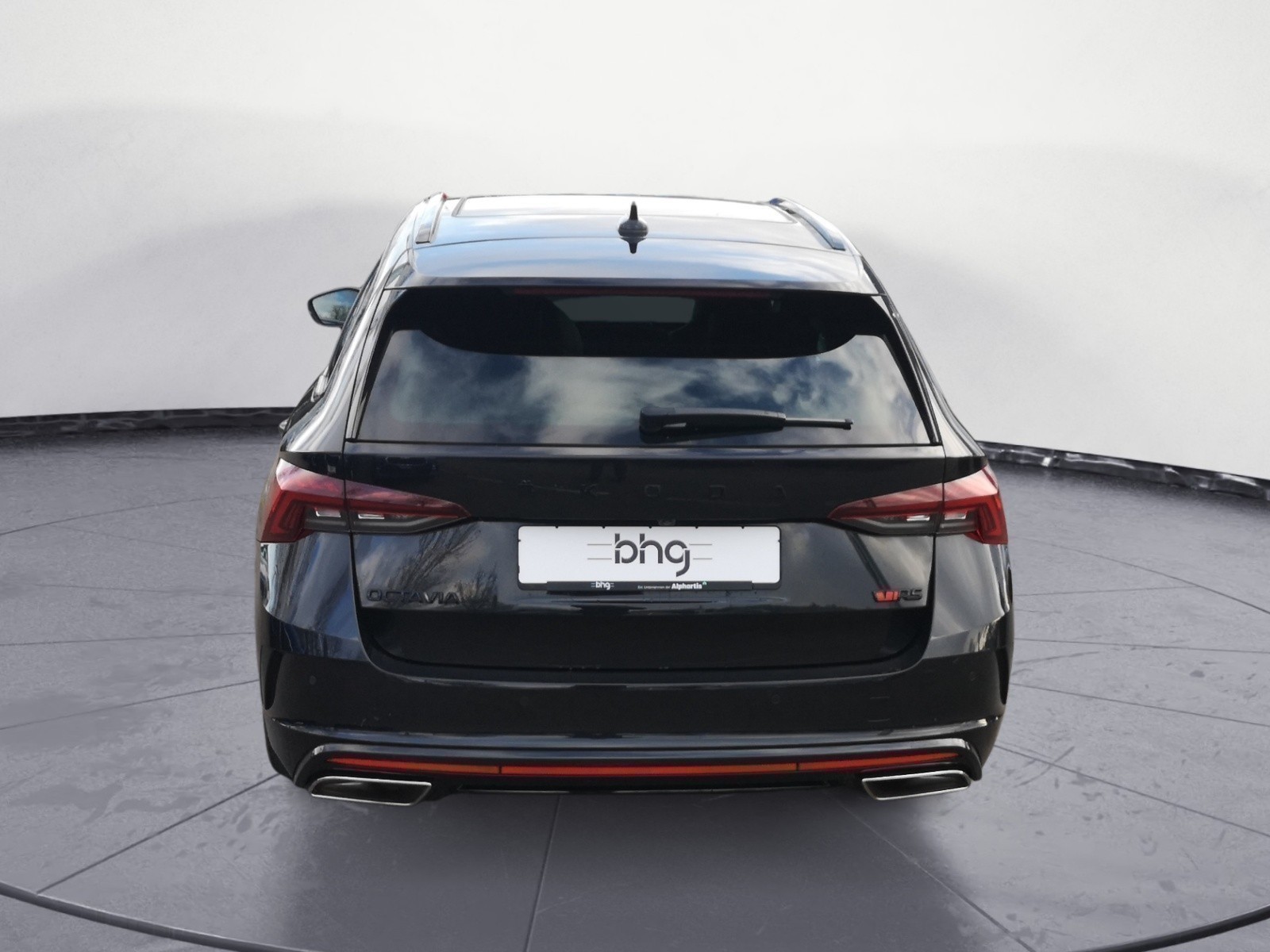 Skoda - Octavia Combi RS Plus 2.0 TSI