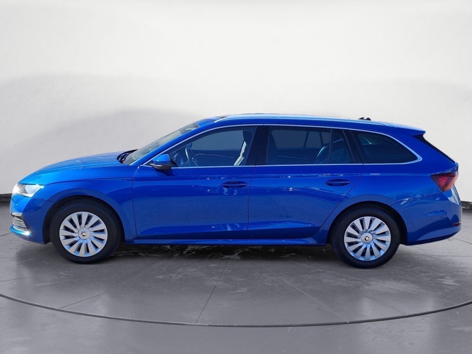 Skoda - Octavia Combi 2.0 TDI DSG Style