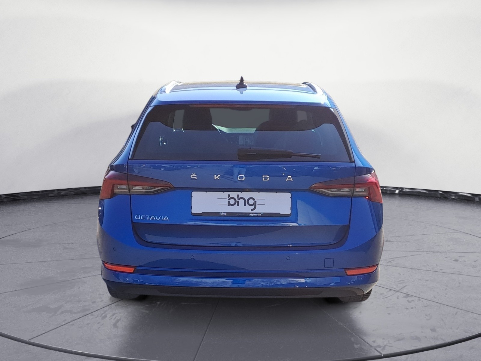 Skoda - Octavia Combi 2.0 TDI DSG Style