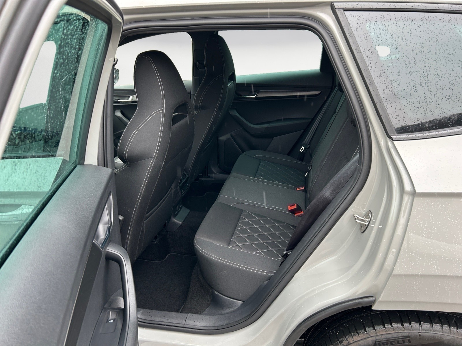 Skoda - Karoq 2.0 TSI 4x4 DSG Sportline
