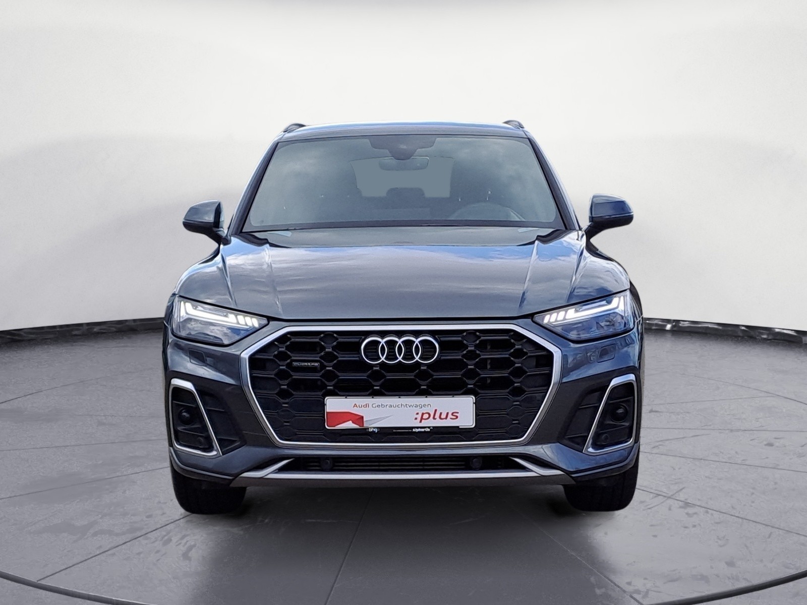 Audi - Q5 S line 50TFSI e quattro S tronic