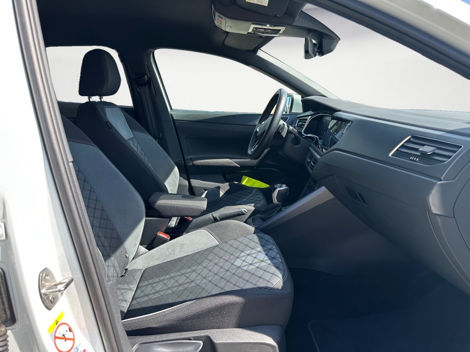 Volkswagen - Taigo 1.5 TSI OPF DSG R-Line