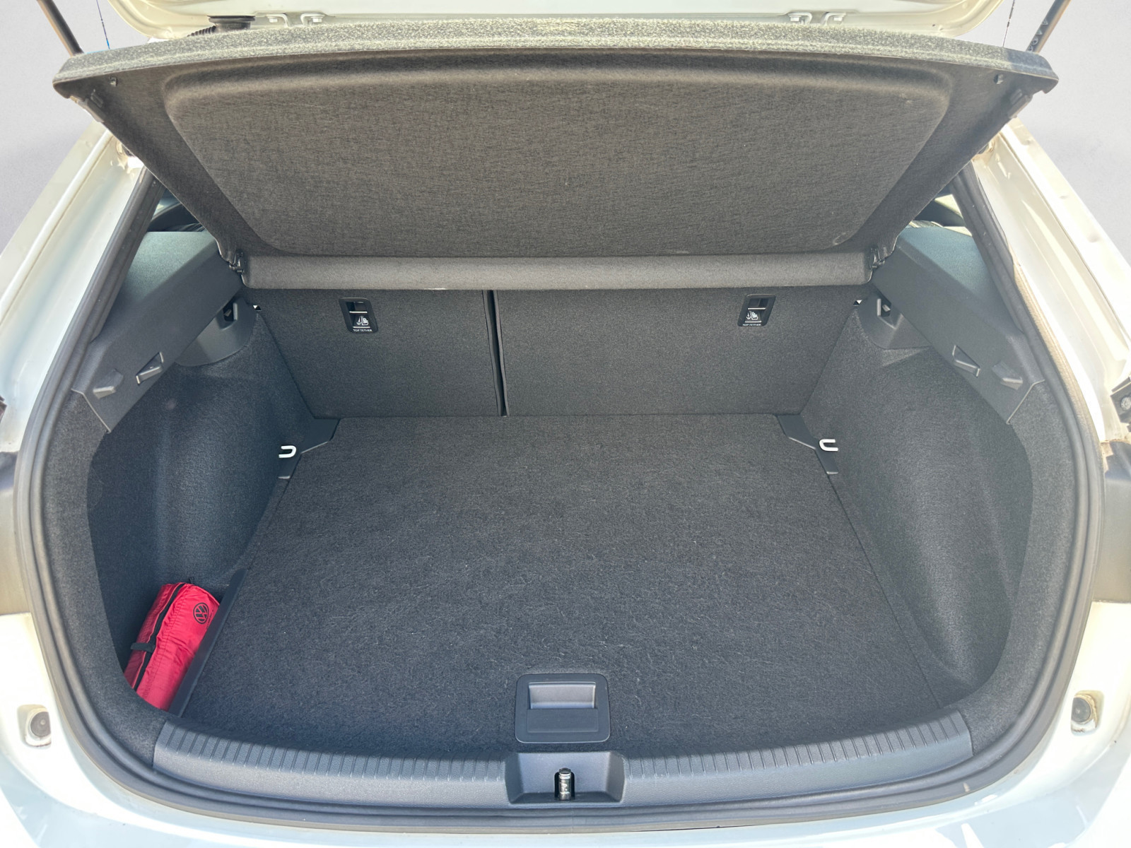 Volkswagen - Taigo 1.5 TSI OPF DSG R-Line
