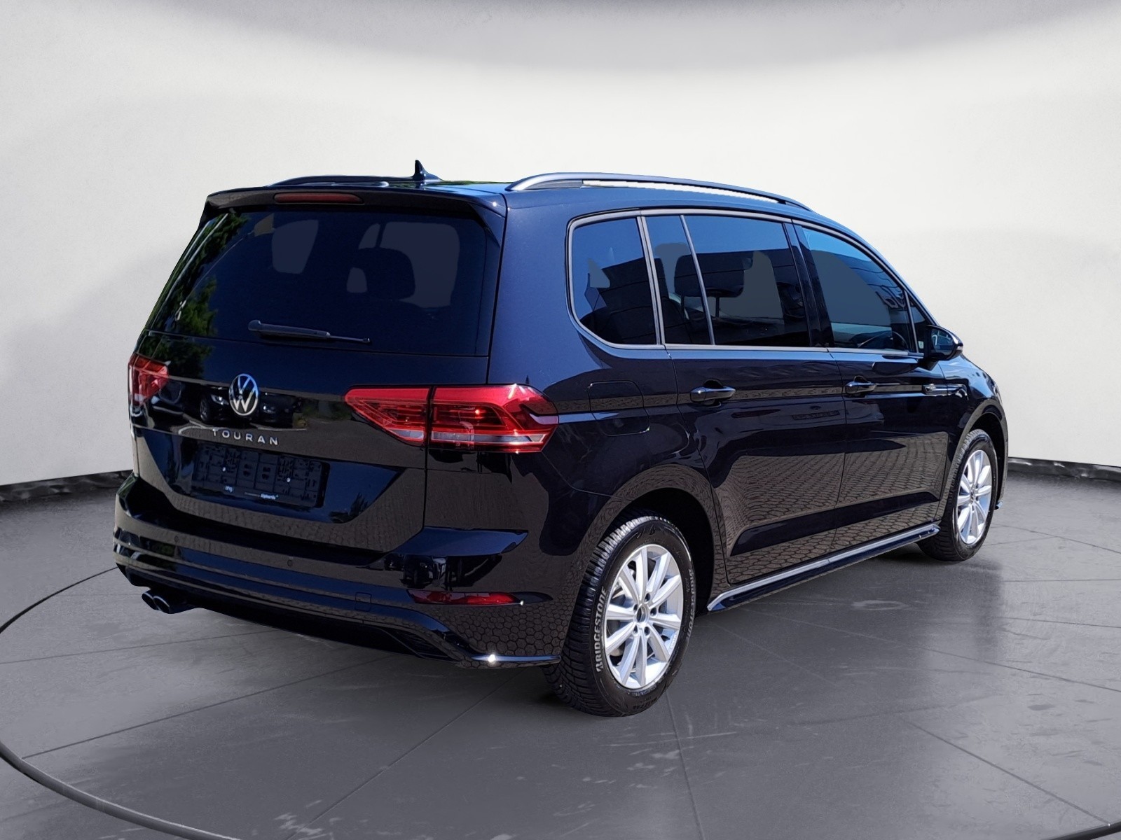 Volkswagen - Touran