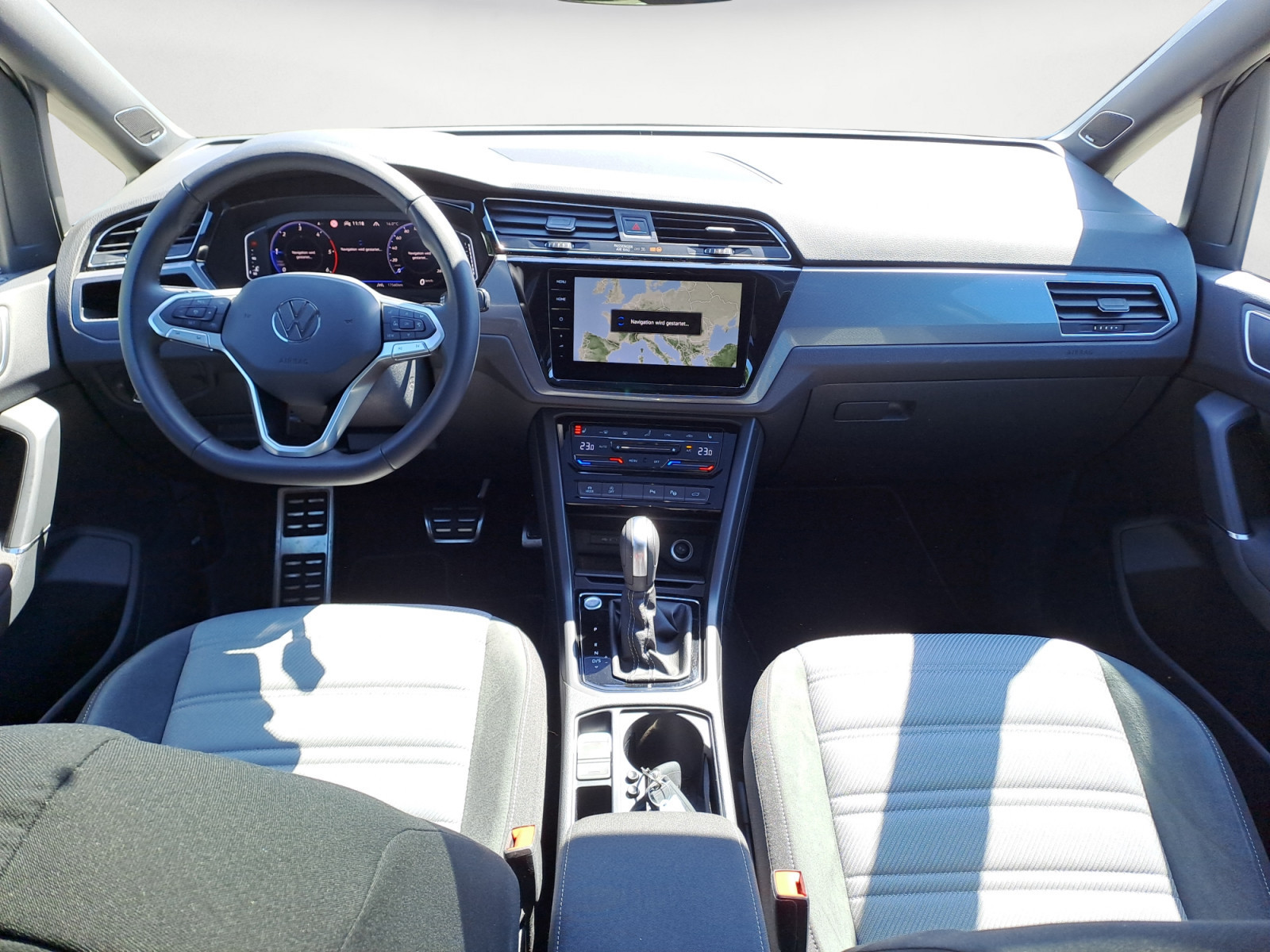 Volkswagen - Touran