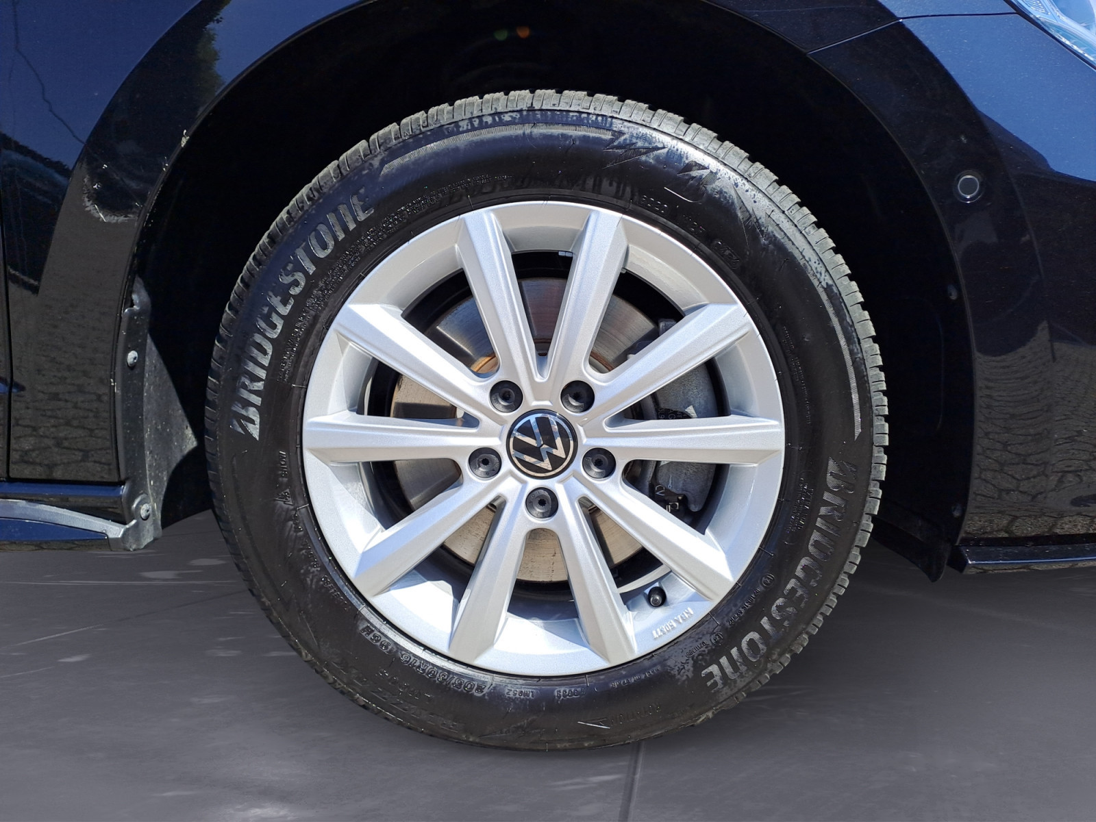 Volkswagen - Touran