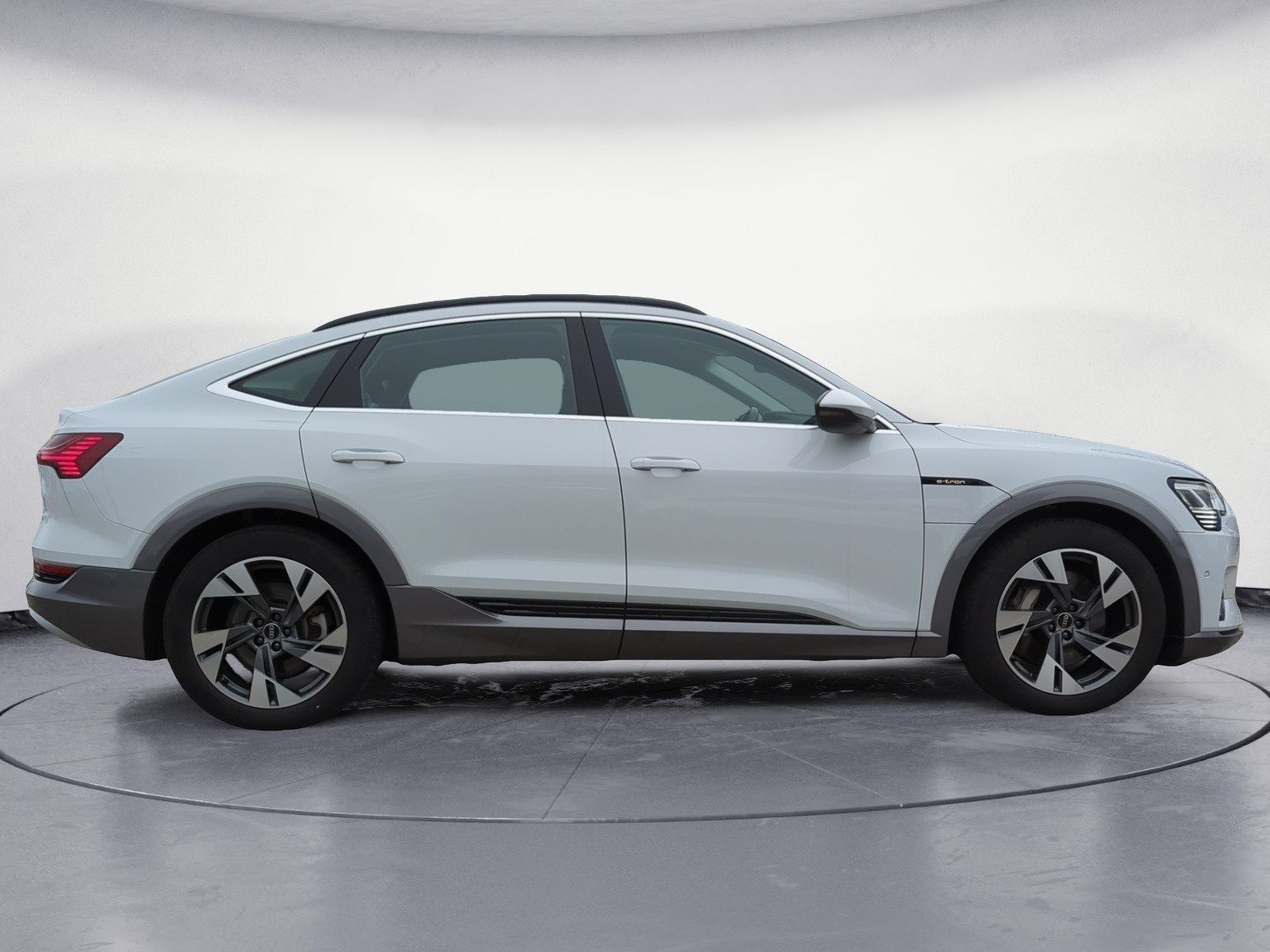 Audi - e-tron Sportback advanced 55 quattr