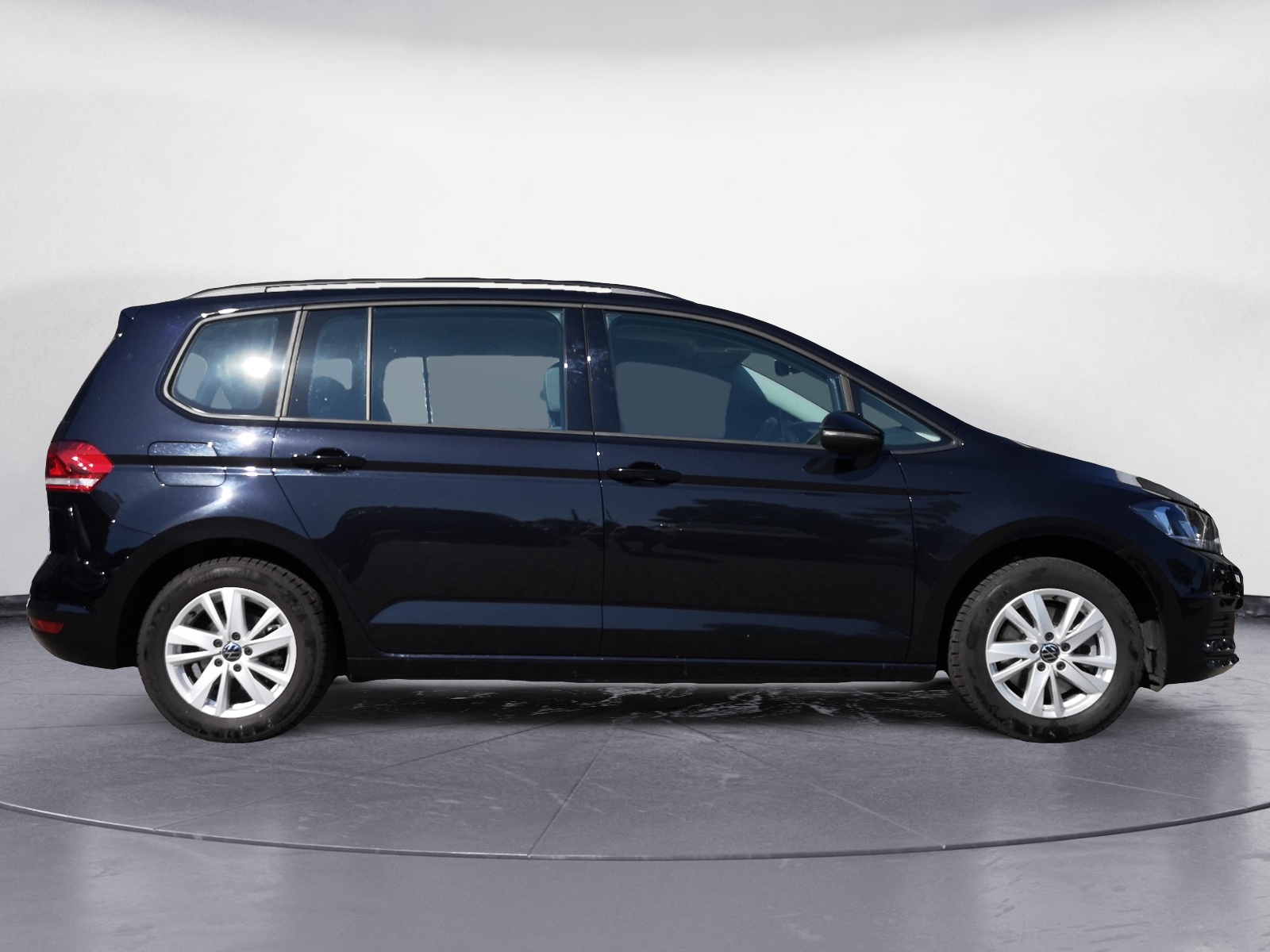 Volkswagen - Touran 1.5 TSI COMFORTLINE