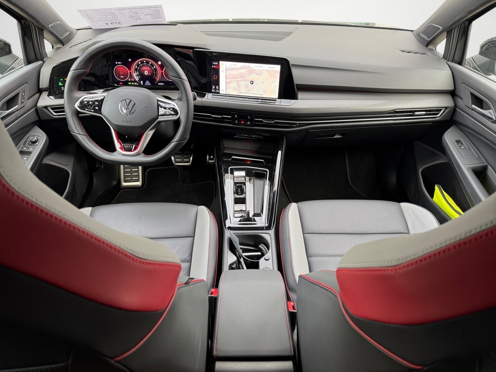 Volkswagen - Golf GTI 2.0 TSI DSG