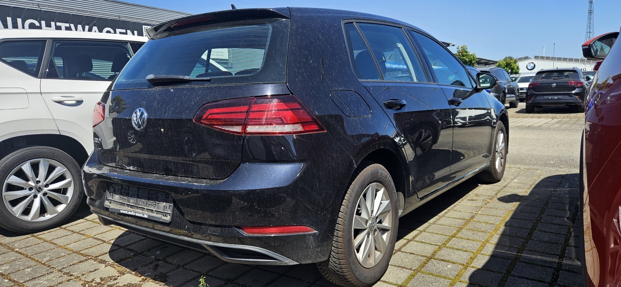 Volkswagen - Golf 1.0TSI BMT Trendline
