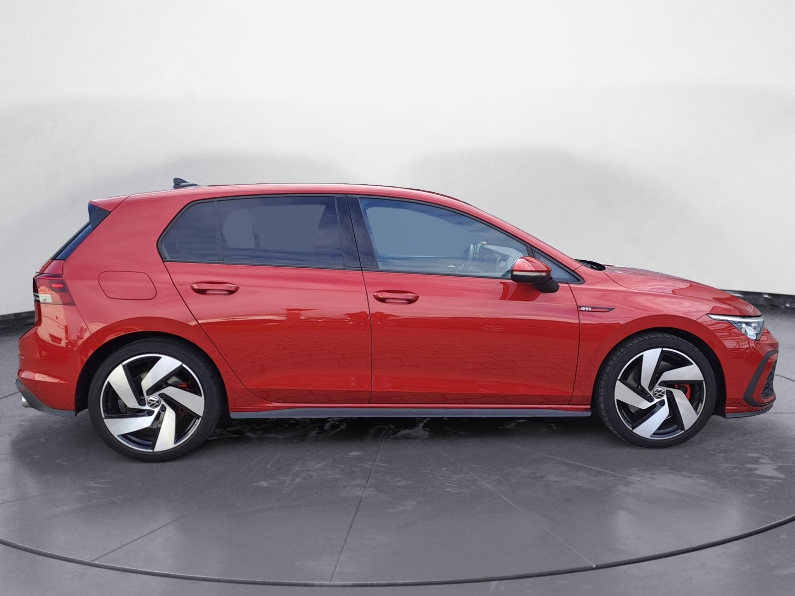 Volkswagen - Golf GTI 2.0 TSI DSG
