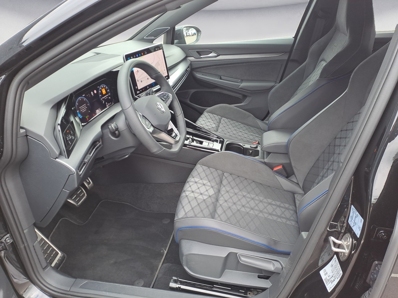 Volkswagen - Golf Variant 2.0 TDI DSG R-Line