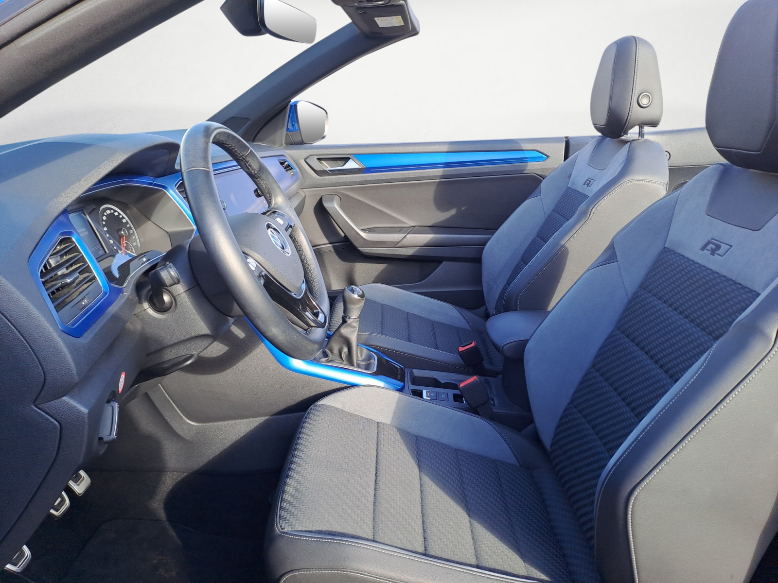 Volkswagen - T-Roc Cabriolet R-Line 1.5 TSI