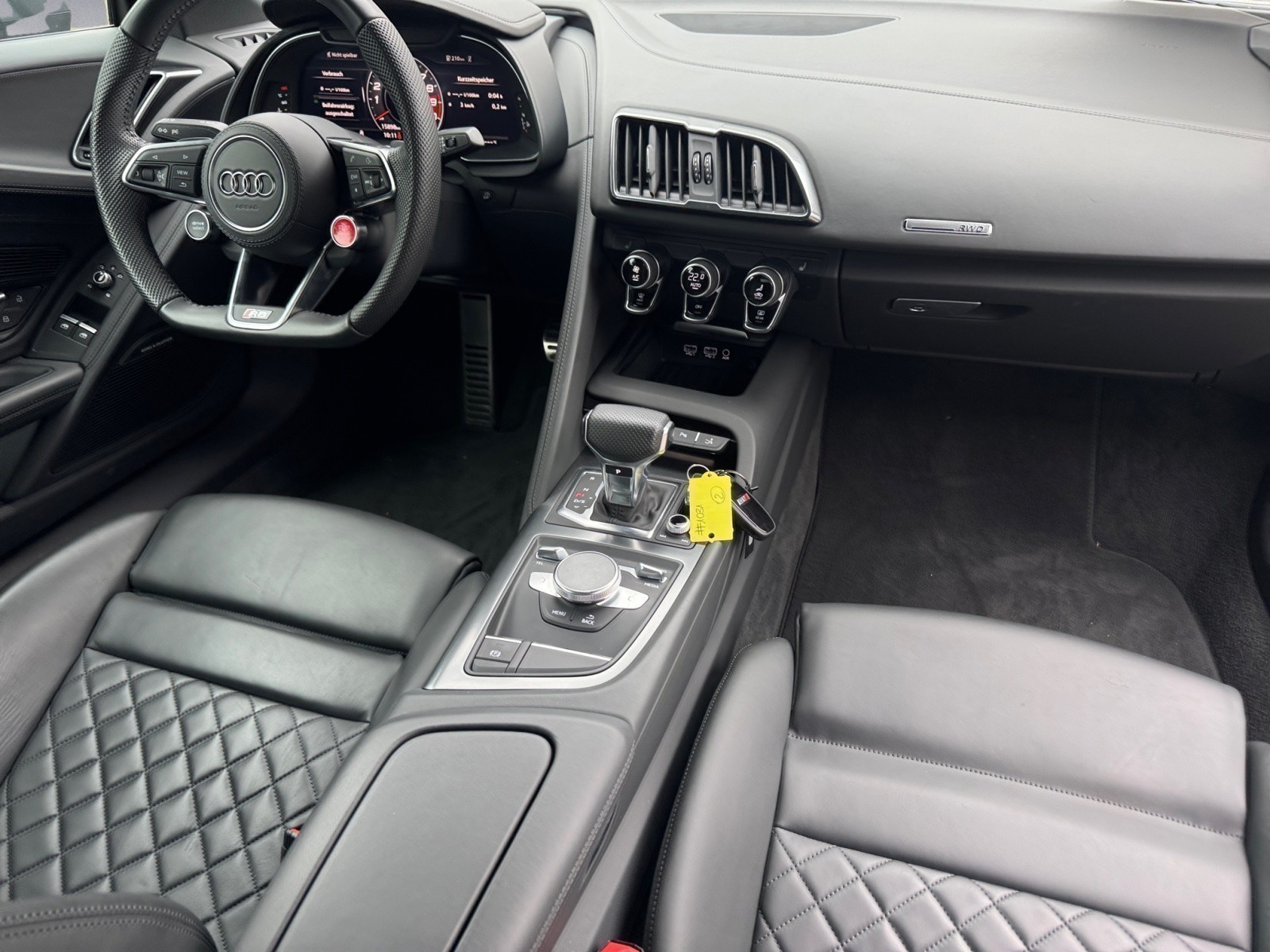 Audi - R8 V10 5.2 FSI RWD S tronic