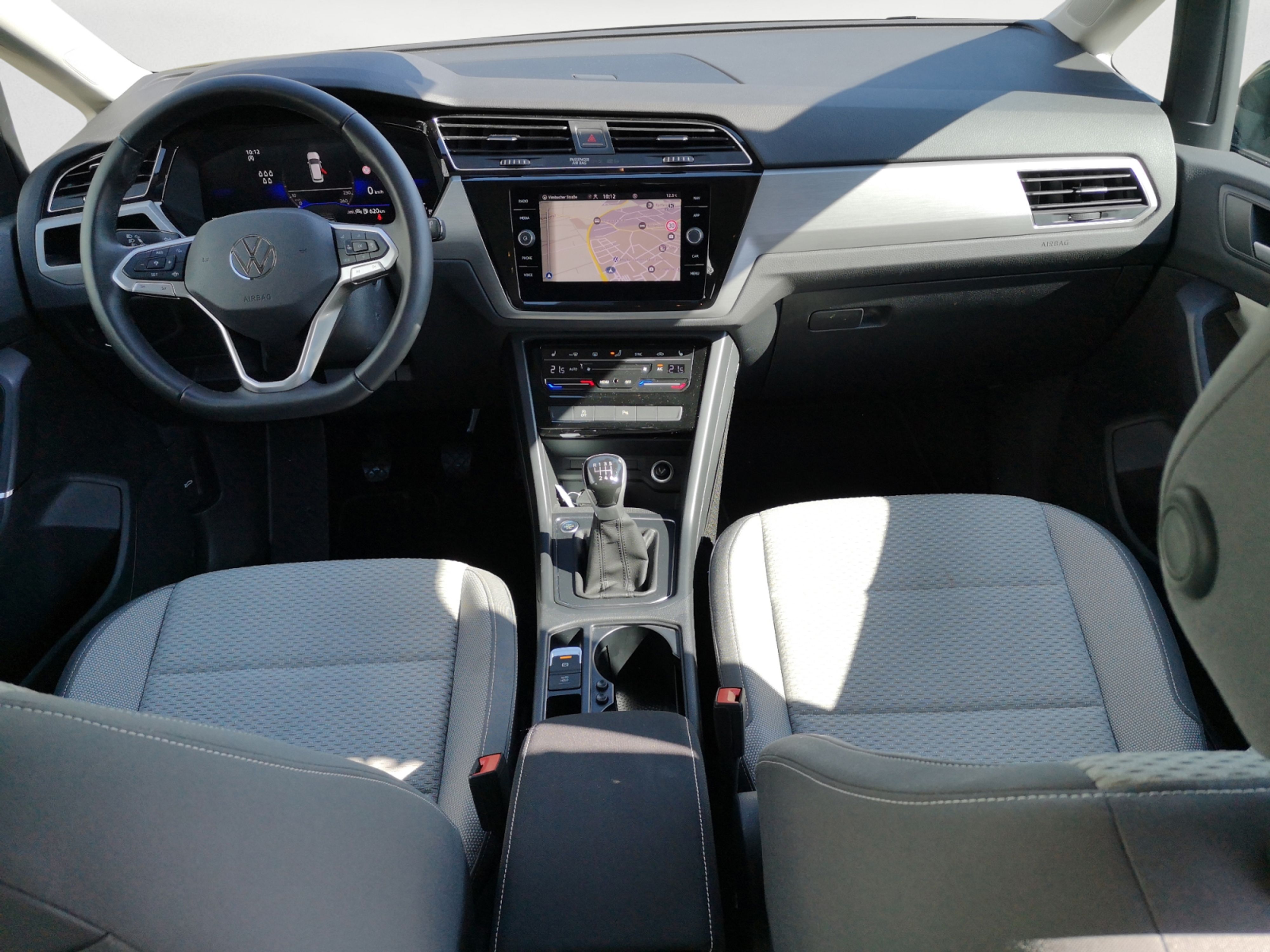 Volkswagen - Touran 1.5 TSI COMFORTLINE