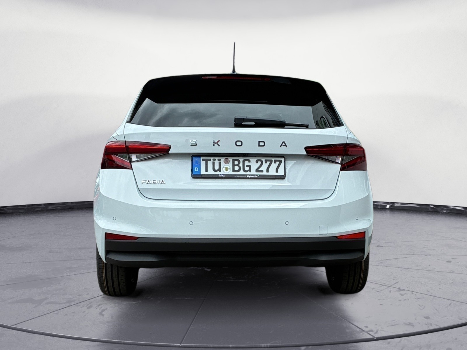 Skoda - Fabia Tour 1,0 TSI 7-Gang-DSG
