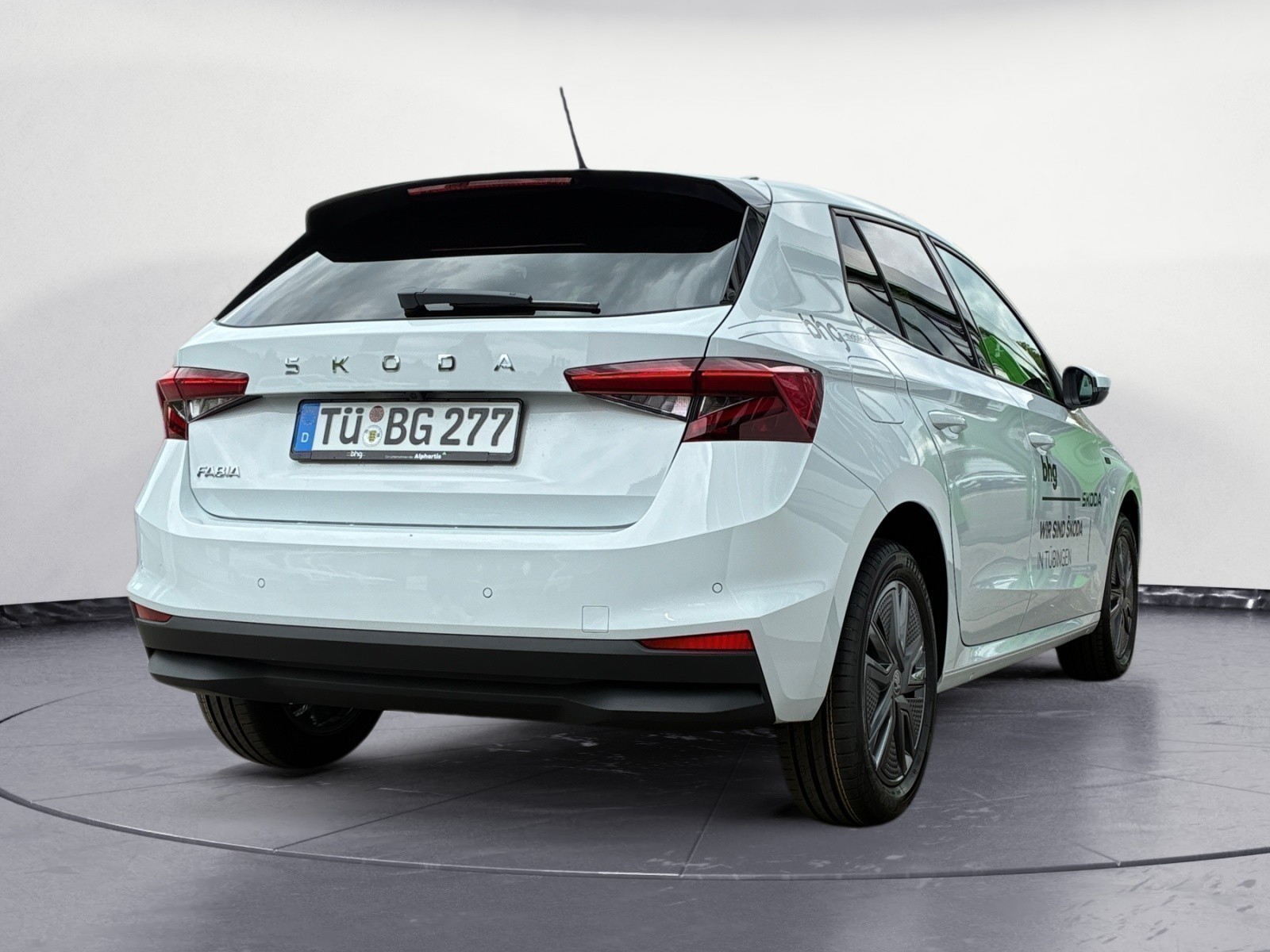 Skoda - Fabia Tour 1,0 TSI 7-Gang-DSG