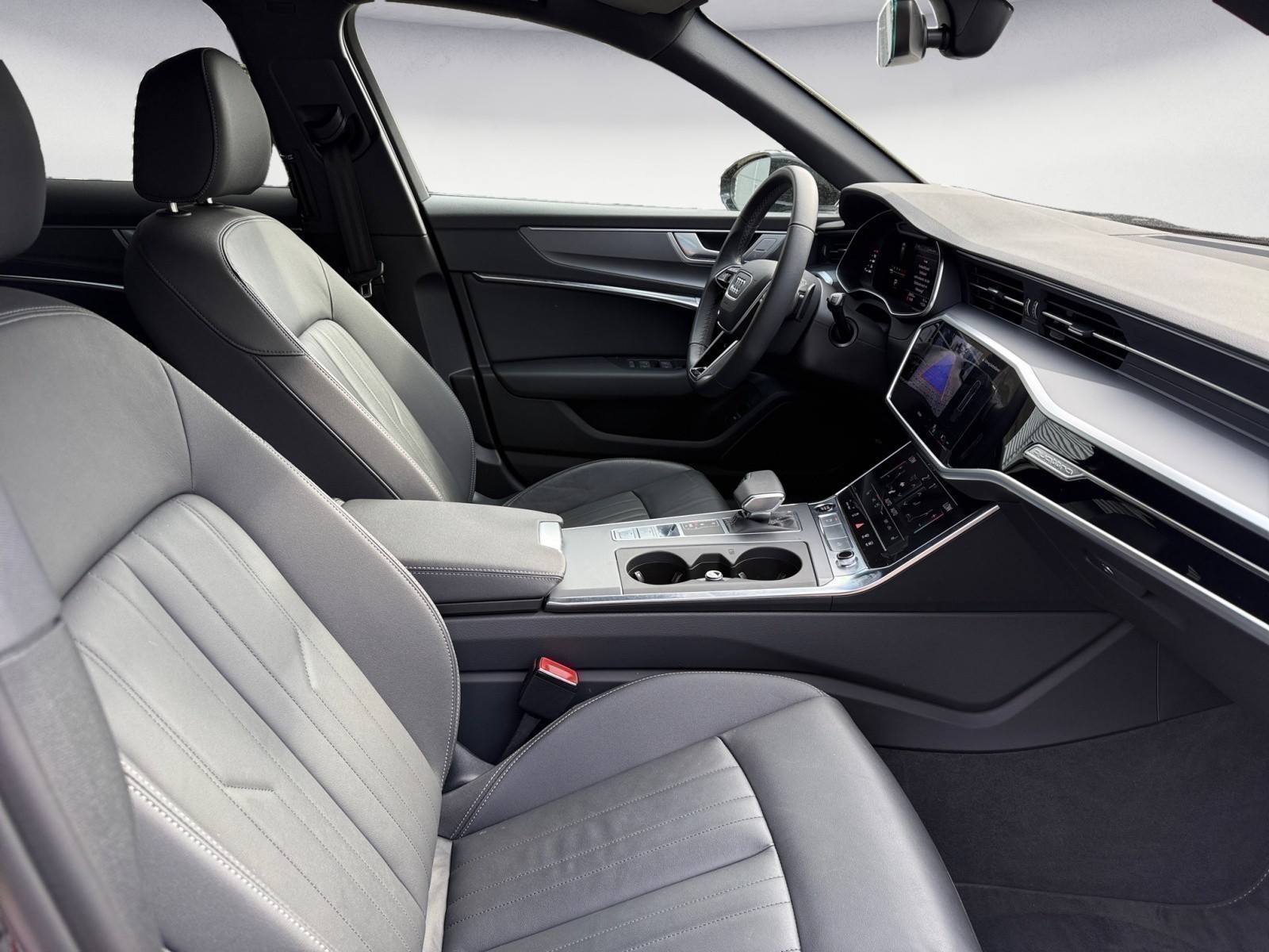 Audi - A6 Avant 40 TDI quattro S tronic advanced