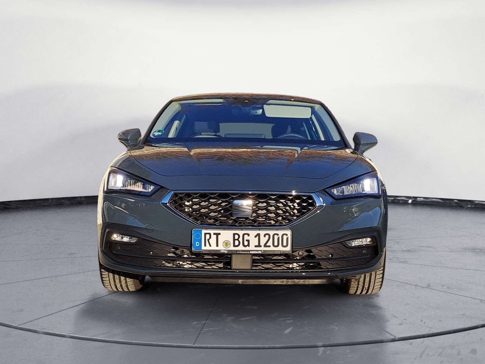Seat - Leon Style Edition 1.5 eTSI  7-Gang-DSG