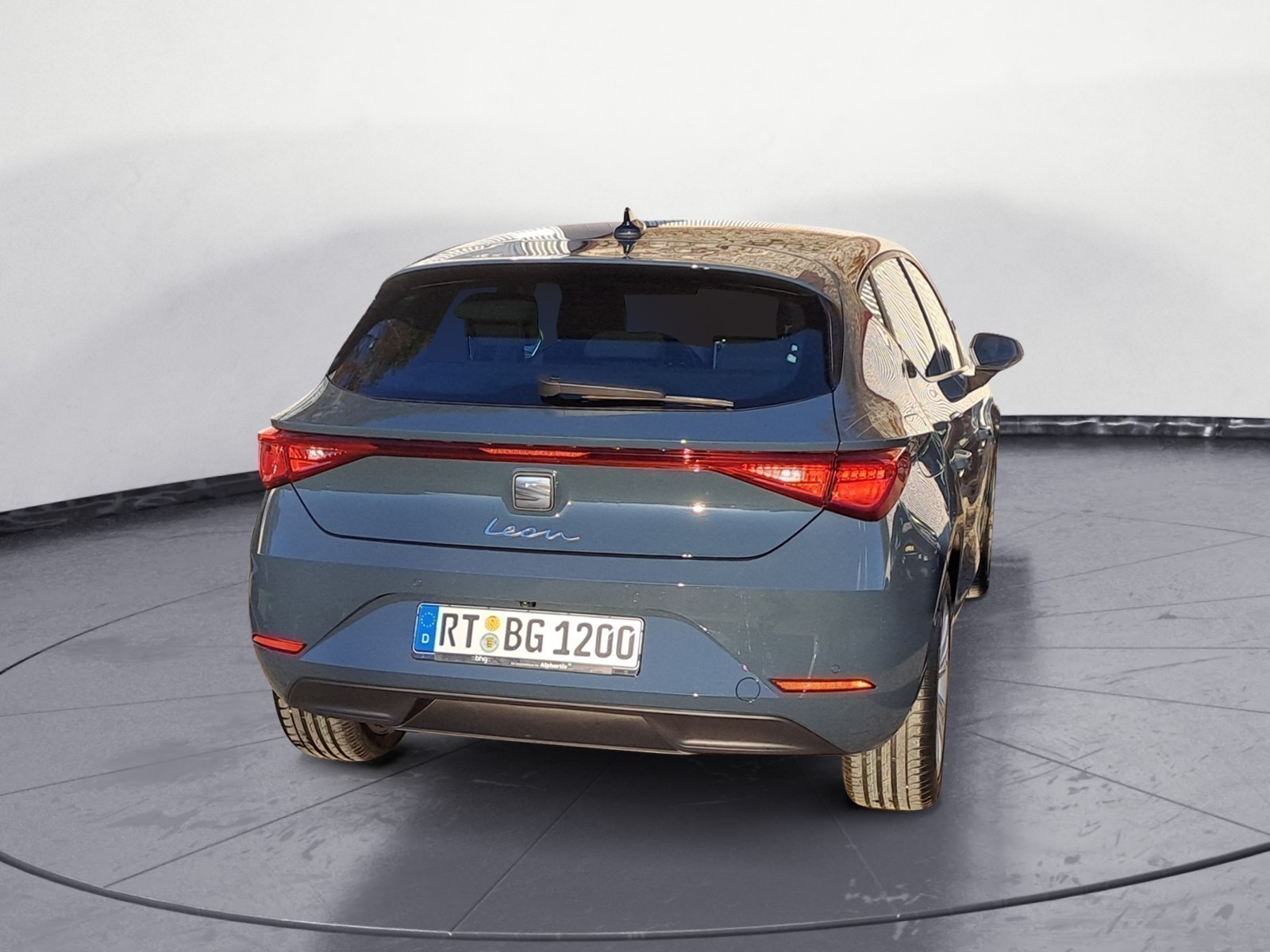 Seat - Leon Style Edition 1.5 eTSI  7-Gang-DSG