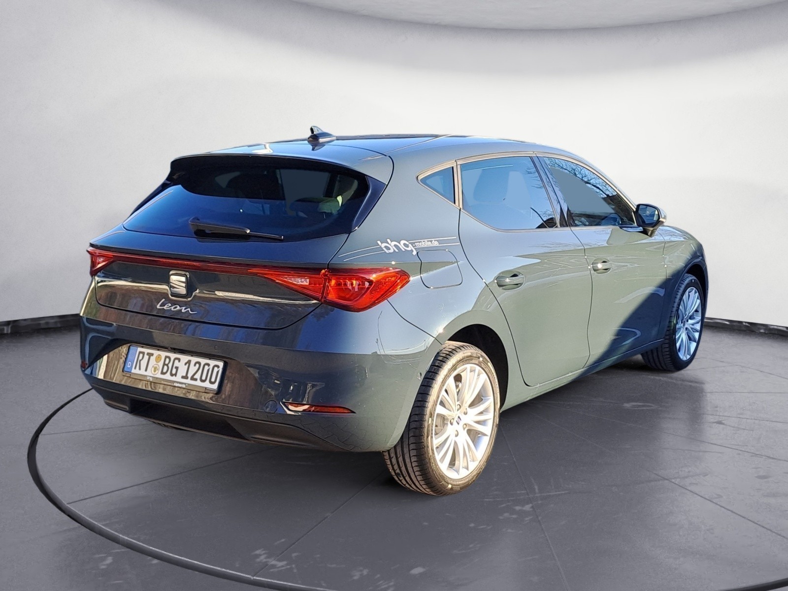 Seat - Leon Style Edition 1.5 eTSI  7-Gang-DSG