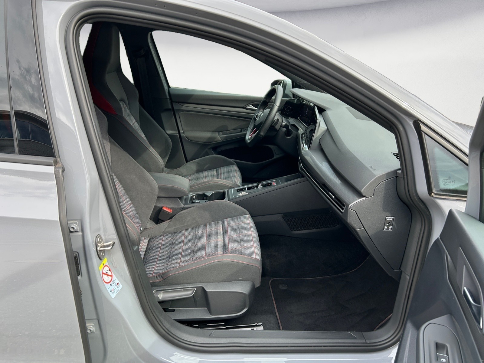 Volkswagen - Golf GTI 2.0 TSI DSG