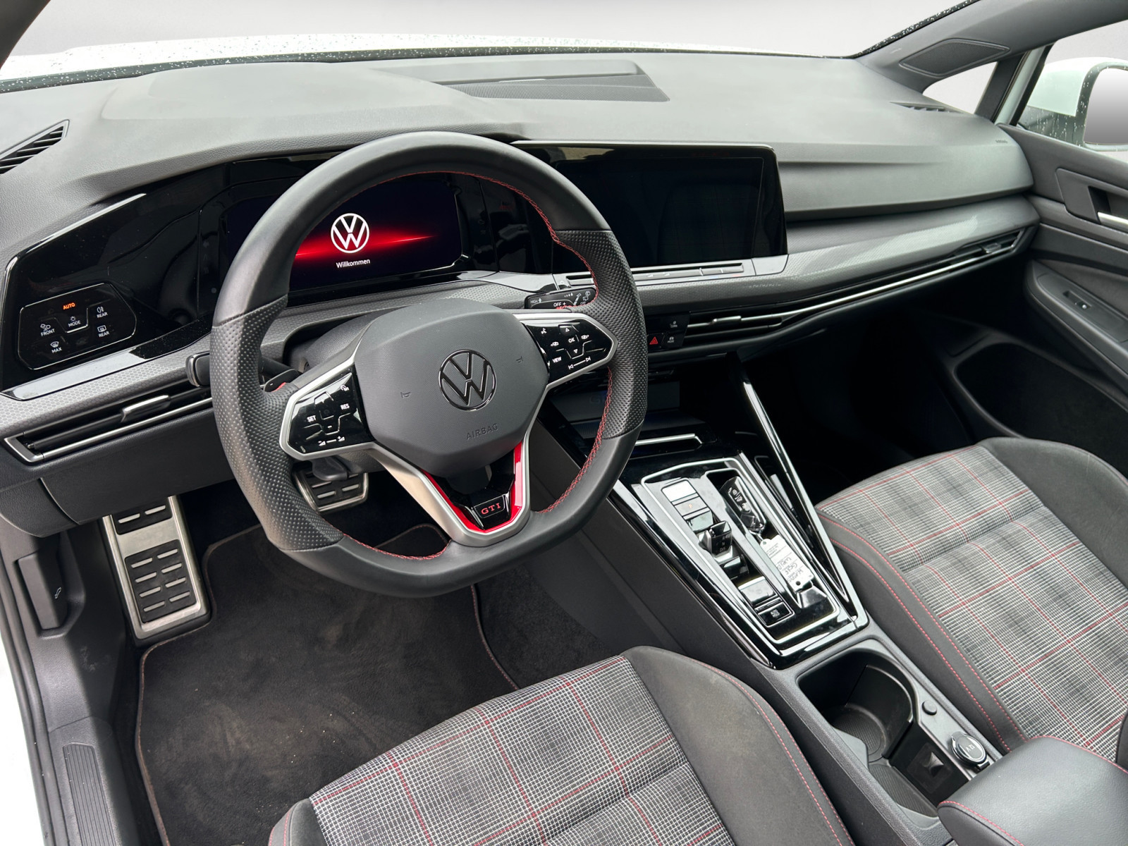 Volkswagen - Golf 2.0 TSI OPF DSG GTI