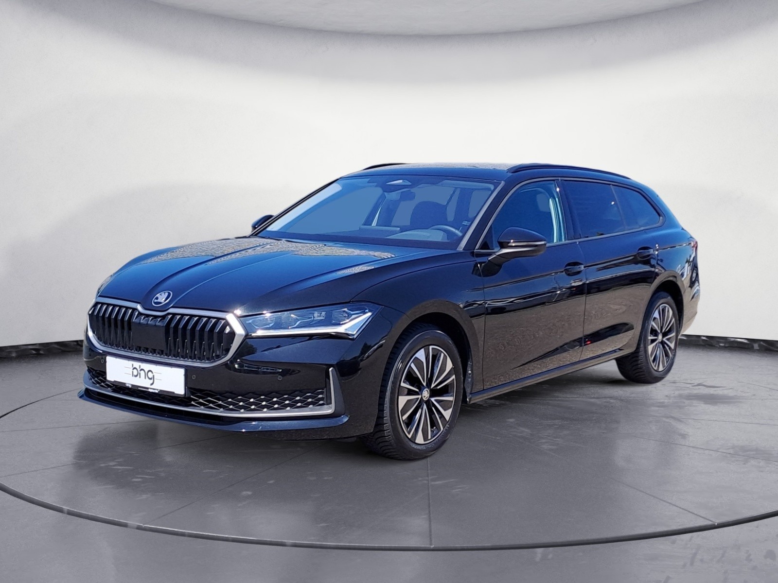 Skoda - Superb Combi 2.0TDI DSG Selection