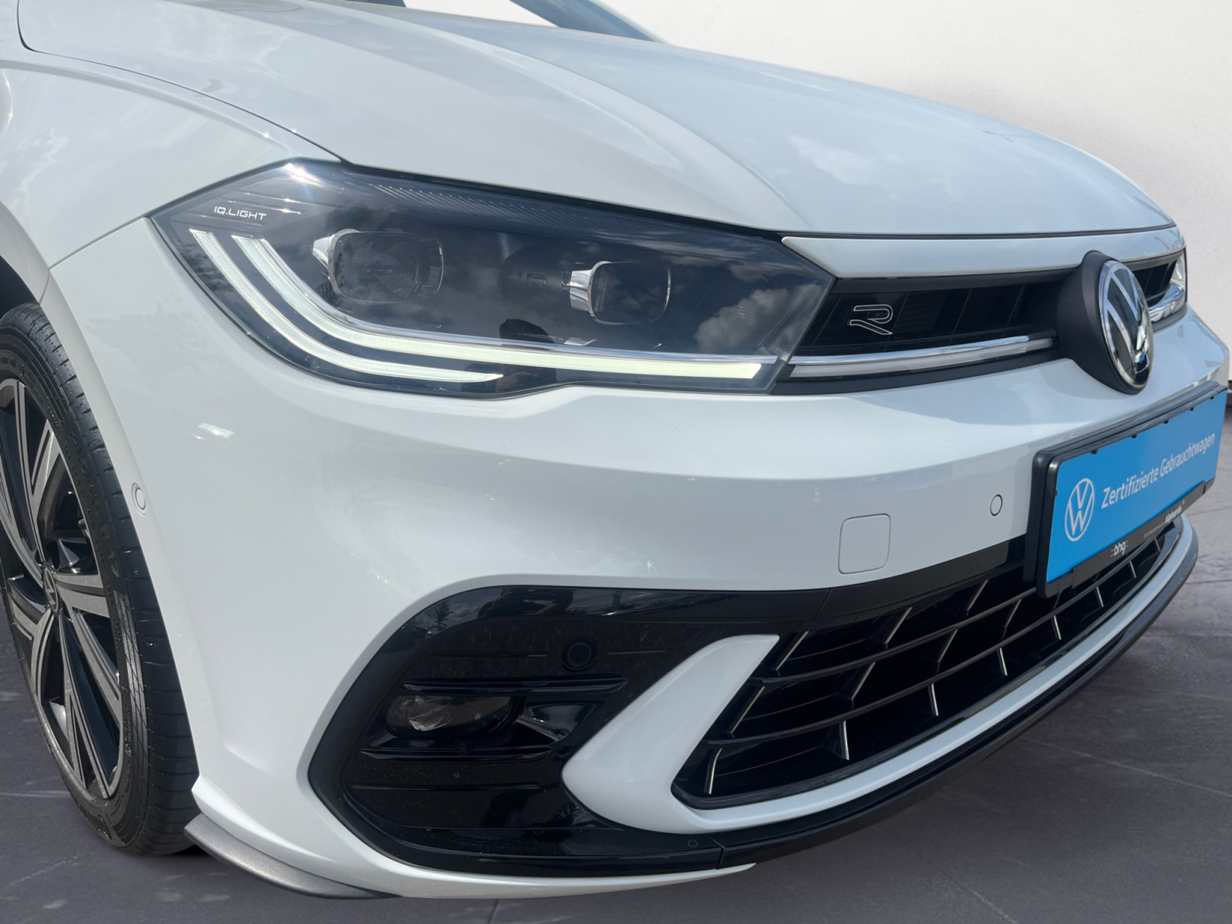 Volkswagen - Polo